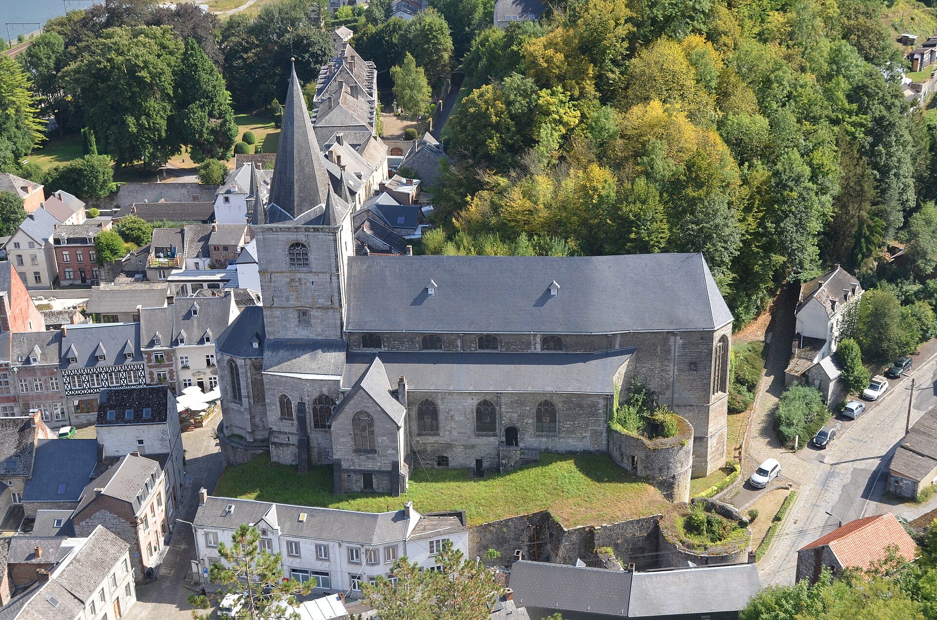 Kirche Saint-Lambert in Bouvignes
